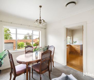 118 Waiora Road, Rosanna - Photo 3