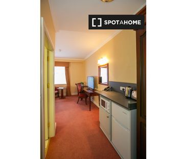 Studio apartment for rent in Citywest, Dublin - Photo 2