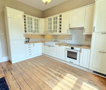 Rock House Lodge, Hackness, Scarborough - Photo 6