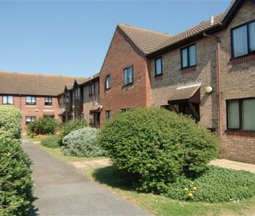 1 bedroom retirement property to rent - Photo 3