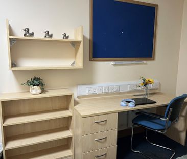1 bedroom room to rent Sansome Walk, Worcester - Photo 6
