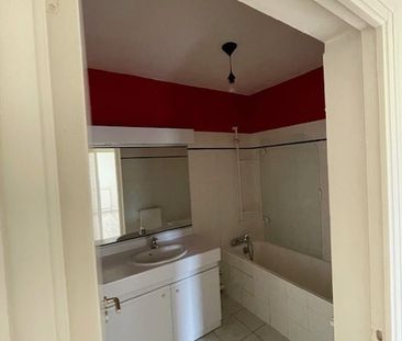 Location Appartement 4 pièces 94m² LIMOGES 87000 - Photo 5