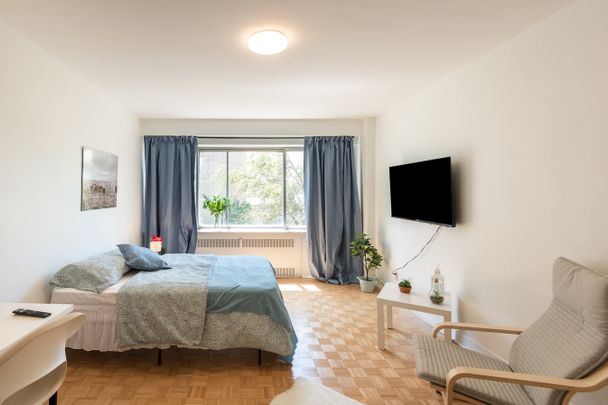 Master Room & Ensuite Bath - Regency - Photo 1