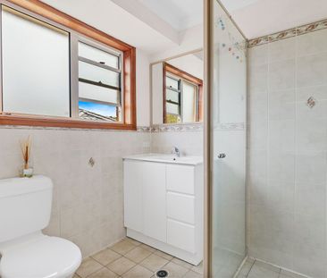 Family Home! - Photo 6