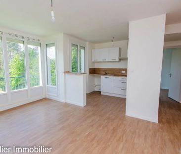 Location Appartement 2 pièces 44m² ST MARCELLIN 38160 - Photo 2