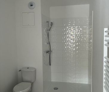 Location Appartement 2 pièces 53m² - Photo 5