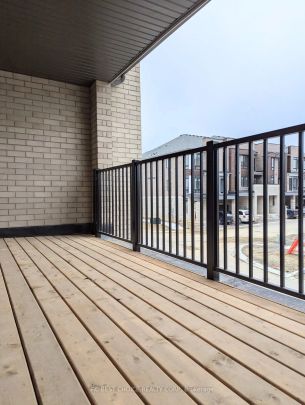 Condo Townhouse For Lease | N9250544 - Photo 1
