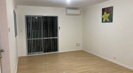 4-bedroom house in strategic place in Kelston - Photo 3