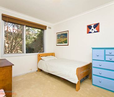 105 Theodore Street, Curtin ACT 2605 - House For Rent | Domain - Photo 5