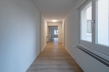 2.5 Zimmer, 1. Stock - Photo 2