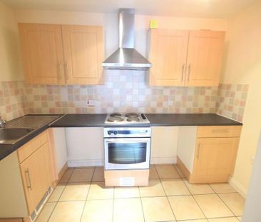 1 bedroom ground floor flat to rent - Photo 4