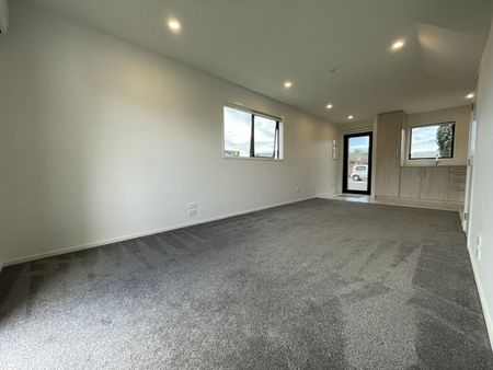Unit 1, 241 Lincoln Road, Addington, Christchurch - Photo 3