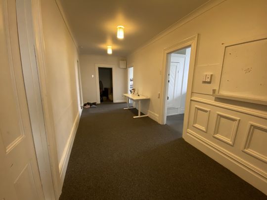 4 Bedroom City Rise Flat - Available for 2026 - Photo 1
