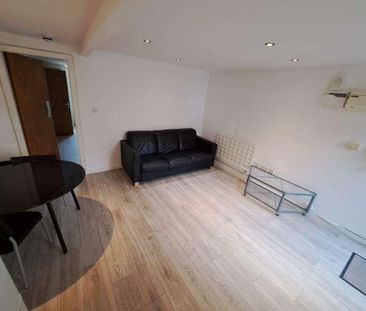 Brudenell Road, Hyde Park, Leeds, LS6 - Photo 1