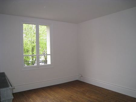 Location Appartement 5 pièces 103m² SOISSONS 02200 - Photo 2
