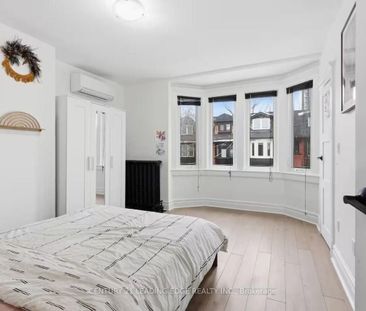 66 West Avenue apartment — Toronto, ON (4-Bedroom) - 4 Bedroom - Photo 1