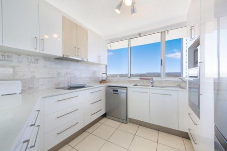 38J/5 Clifford Street, Surfers Paradise QLD 4217 - Apartment For Rent | Domain - Photo 2