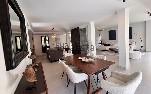 Alquiler de casa o chalet independiente en Nueva Andalucía - Photo 1