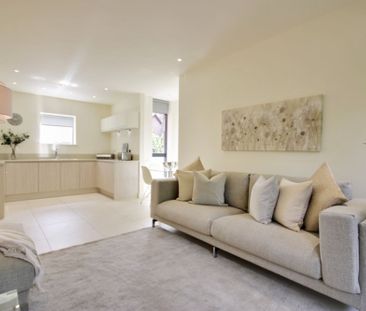 Station Road, 120 Station Road, RH15 - Photo 4