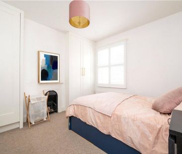 2 bedroom terraced house to rent - Photo 3