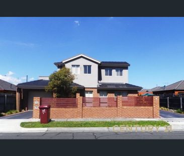 1/9 Frank Street, Noble Park, Vic 3174 - Photo 1