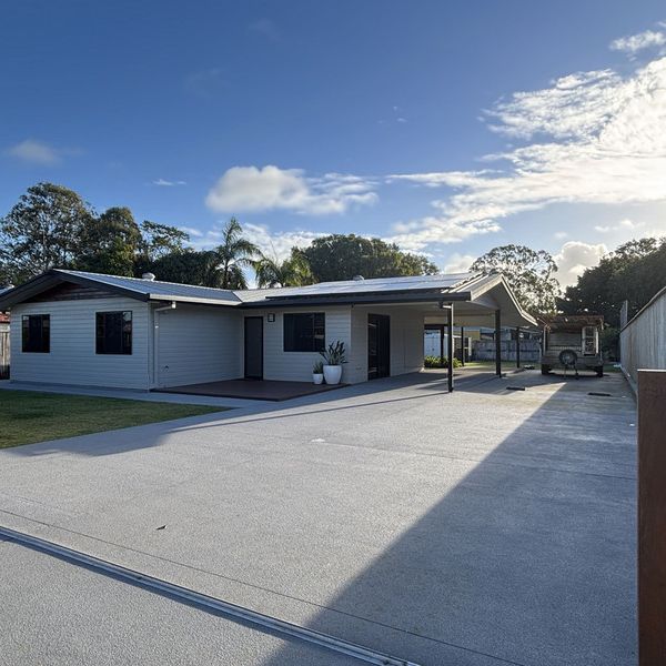 4 Barnfield Drive, 4740, Andergrove - Photo 1
