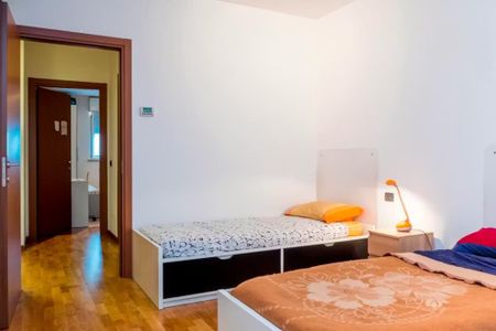 Viale dellInnovazione, Milan, Lombardy 20126 - Photo 4