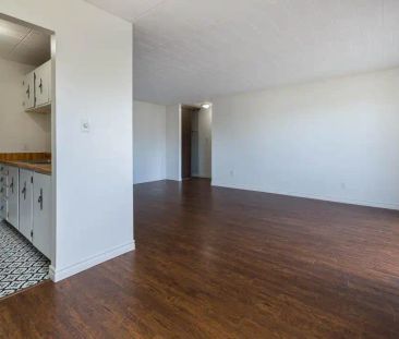 5964 Barker St. — Unit 8 - Photo 2