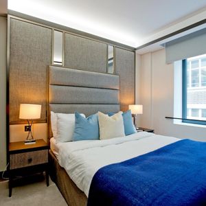 Golden Square, W1F, London - Photo 2