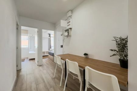 Carrer de lAntiga Travessera, L'Hospitalet de Llobregat, Catalonia 08906 - Photo 3