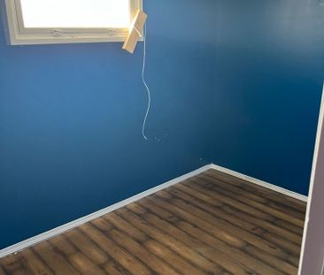 Well Maintained 8 bdrms Bungalow in Highland Park! - Photo 1