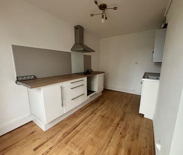 Location Appartement 2 pièces 47m² LE HAVRE 76600 - Photo 4