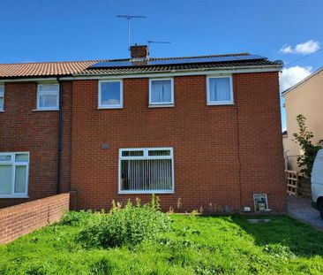 5 bedroom semi-detached house to rent - Photo 2