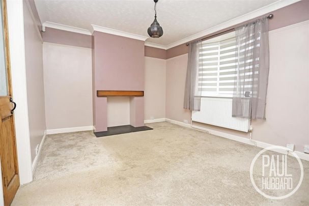3 bedroom end of terrace house to rent - Photo 1
