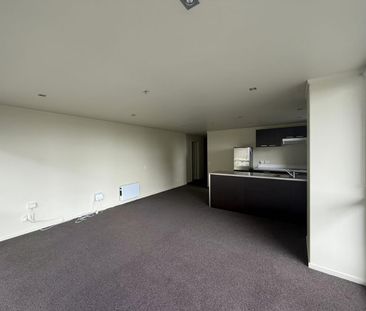 ‘Stones throw from Skytower’ - Photo 1