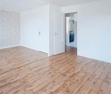 Location appartement 3 pièces - 69m² à Fougeres (35300) - Photo 4