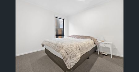 Lovely Home in the Alamanda Estate - Photo 3