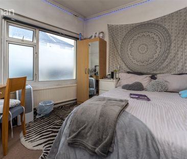 4 bedroom house to rent - Photo 3