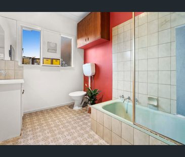 Two Bedroom Home - Photo 6