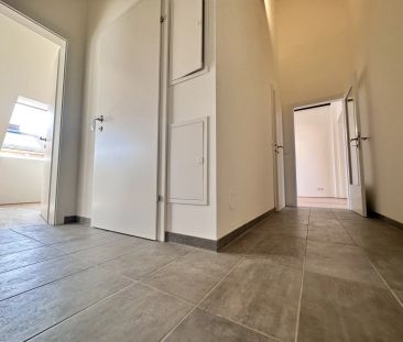 TOP Sanierte Wohnung im Dachgeschoss - Mit Schlossbergaussicht - Foto 6