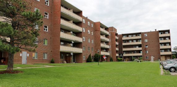 The Cedarview Apartments - Photo 2