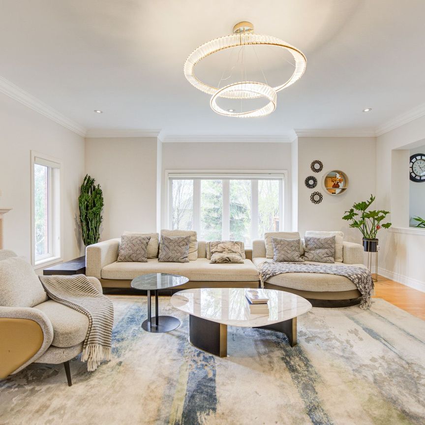 For Lease - 2323 Awenda Drive, Oakville, Ontario - Photo 1