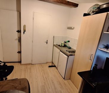 Location Appartement 1 pièce 11m² MONTPELLIER 34000 - Photo 2