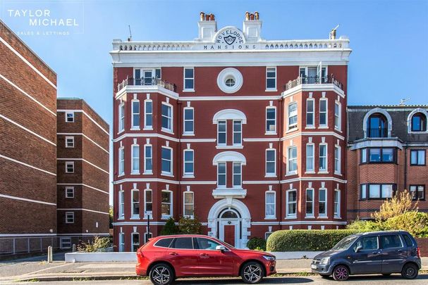 2 bedroom flat to rent - Photo 1