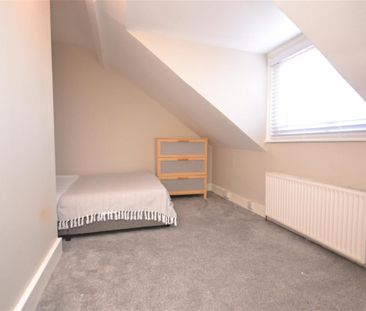 1 bedroom Flat To Let - Photo 3
