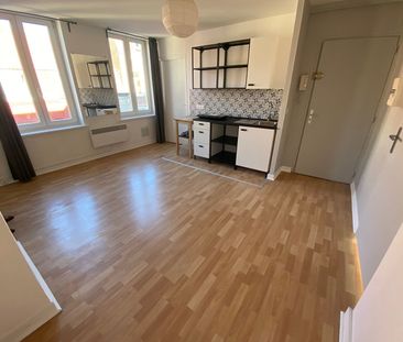 Location Appartement 2 pièces 39m² LILLE 59000 - Photo 6