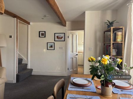 2 bedroom detached house to rent - Photo 5