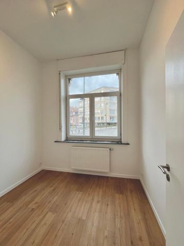 Appartement d'exception avec terrasse et bureau à Uccle - Avenue des Sept Bonniers à 1180 Uccle - Photo 2