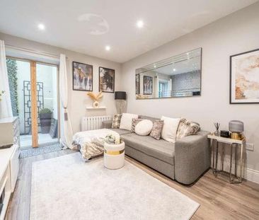 Maidenhead, Berkshire, SL6 - Photo 3