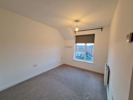 2 bedroom apartment to rent - Photo 4